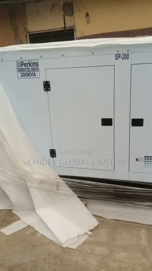 200kva Perkins Soundproof Diesel Generator 100% Copper Coil