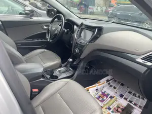 Hyundai Santa Fe 2014 Gray