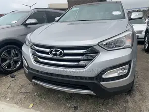 Hyundai Santa Fe 2014 Gray