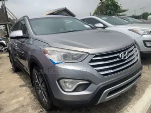 Hyundai Santa Fe 2015 Gray