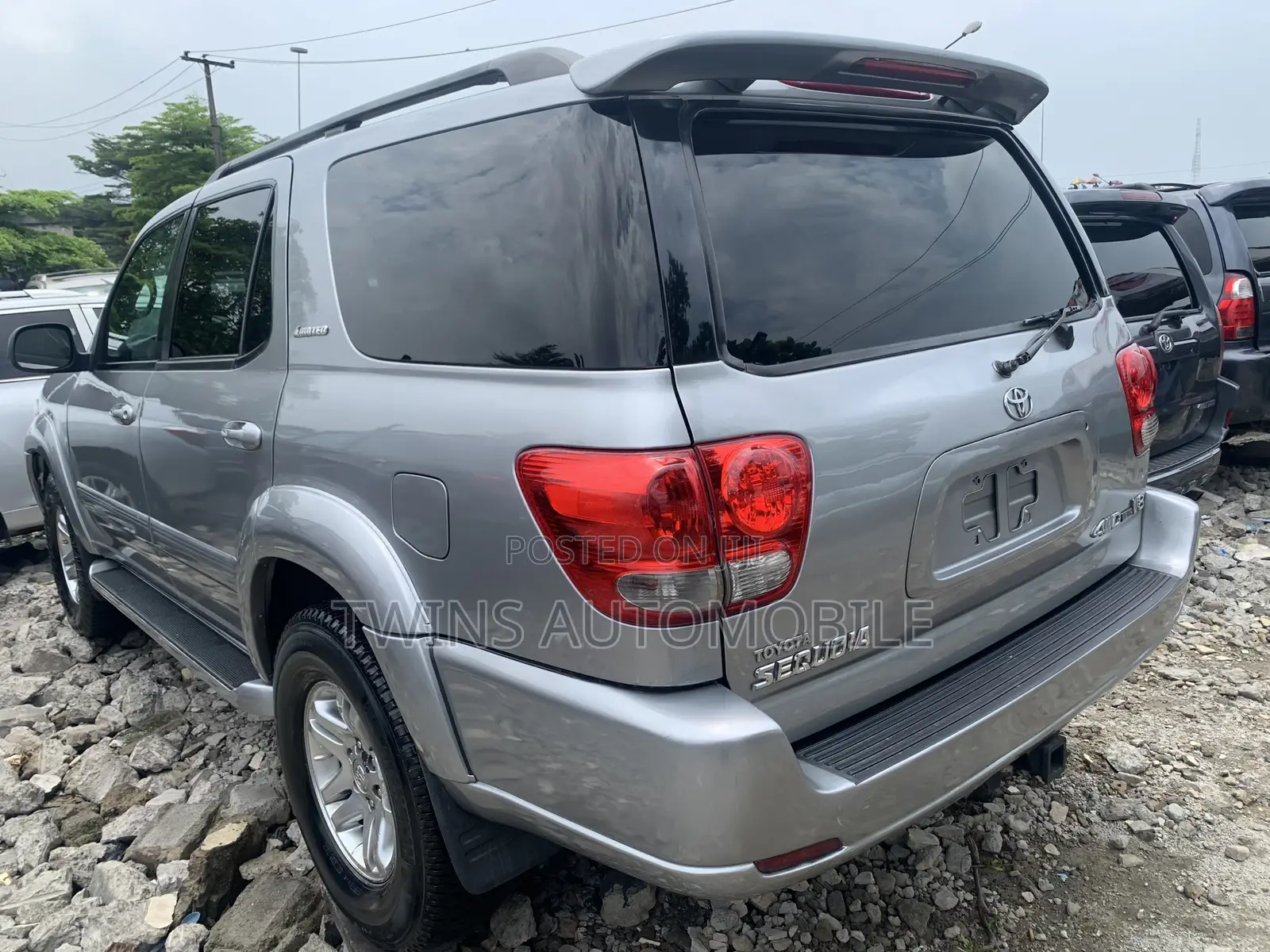 Toyota Sequoia 2006 Silver