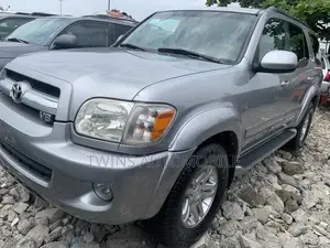 Toyota Sequoia 2006 Silver