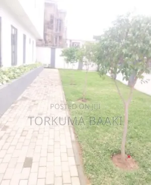 4bdrm Townhouse / Terrace in Jahi Gilmore for rent