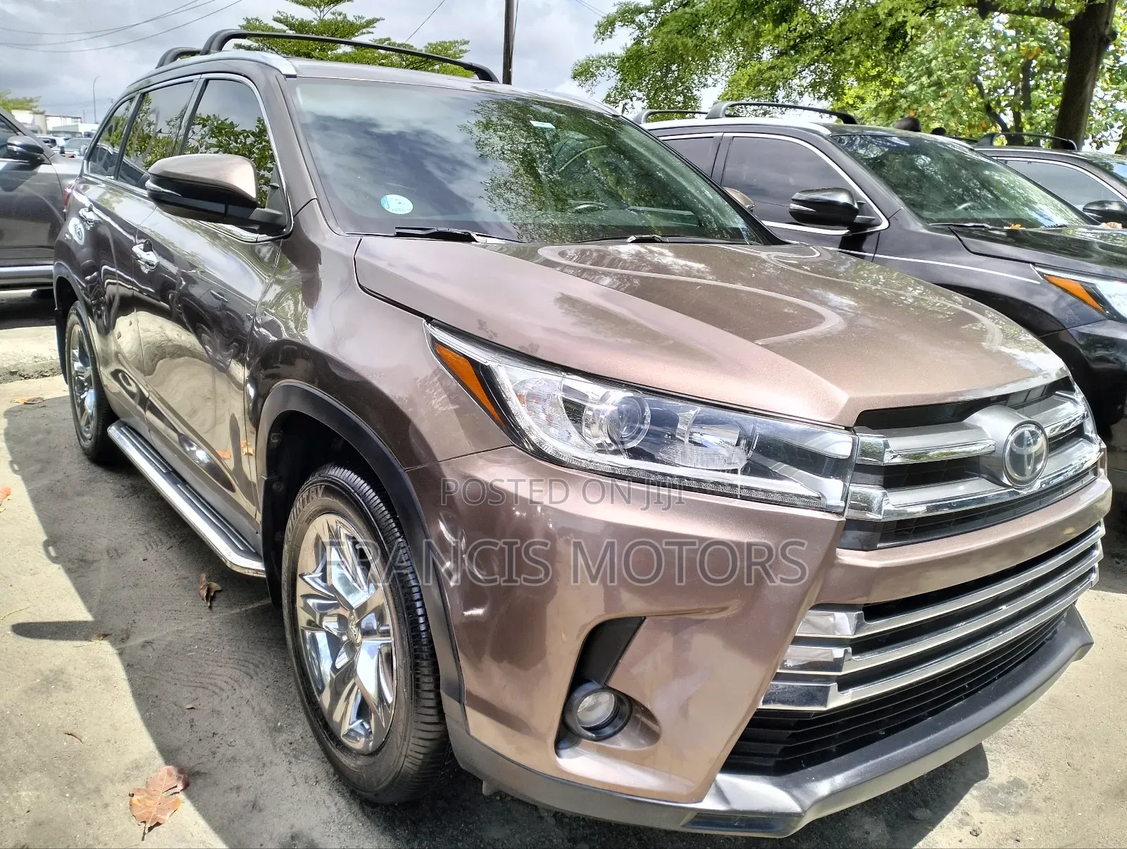 Toyota Highlander 2017 Brown
