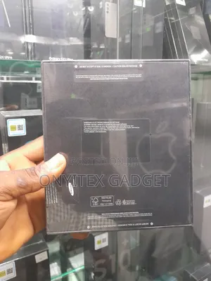 New Samsung Galaxy Fold 512 GB Silver