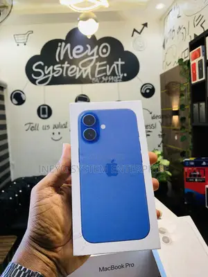 New Apple iPhone 16 128 GB Blue