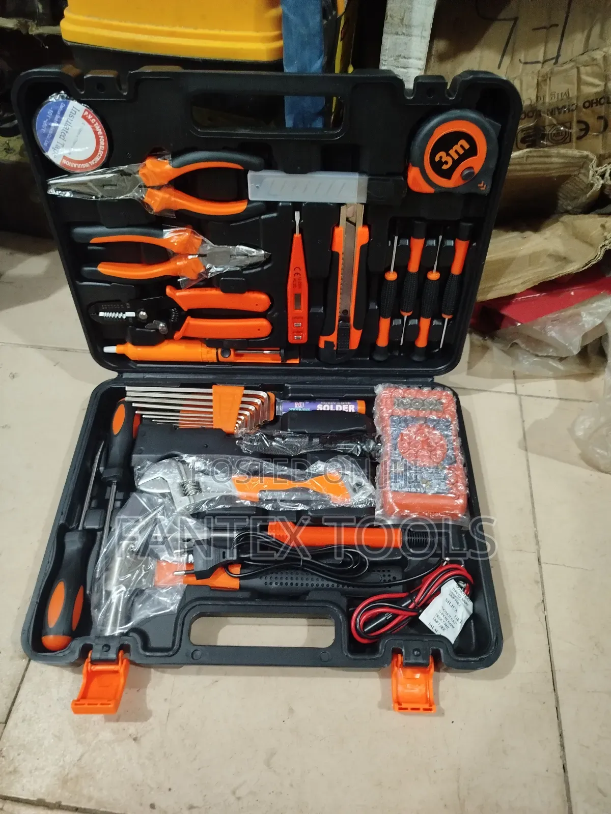 Excellent Tool Box.