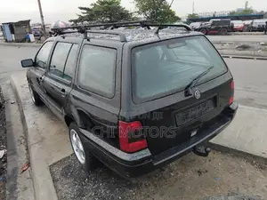 Volkswagen Golf 2.0 Variant 2004 Black