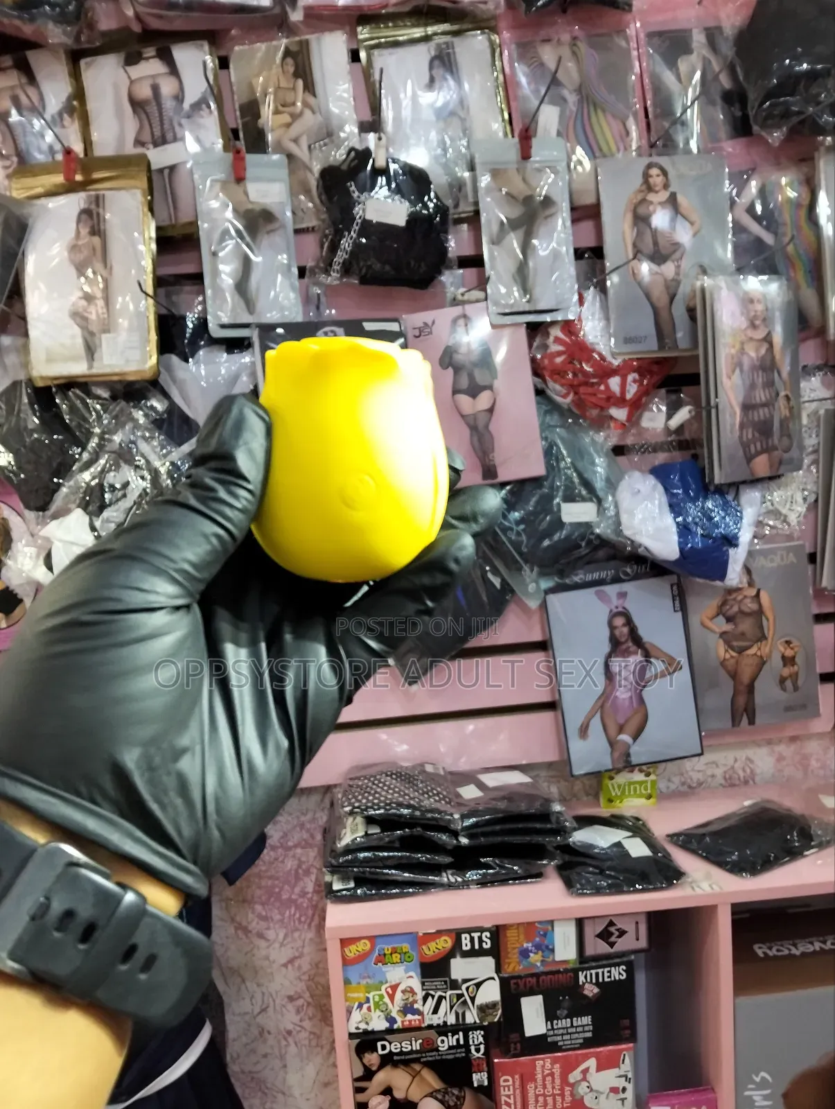 Rose Sucker Vibrator