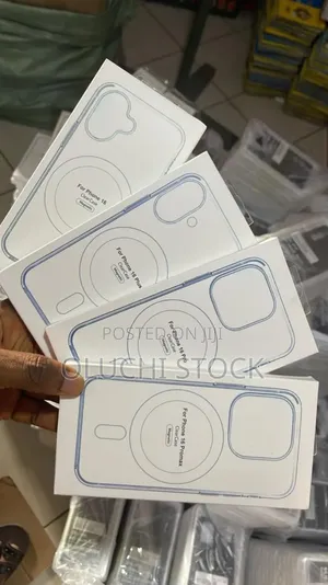 iPhone 16 Magnetic Case and Privacy Screen Protector