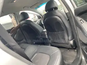 Hyundai Tucson 2011 Silver