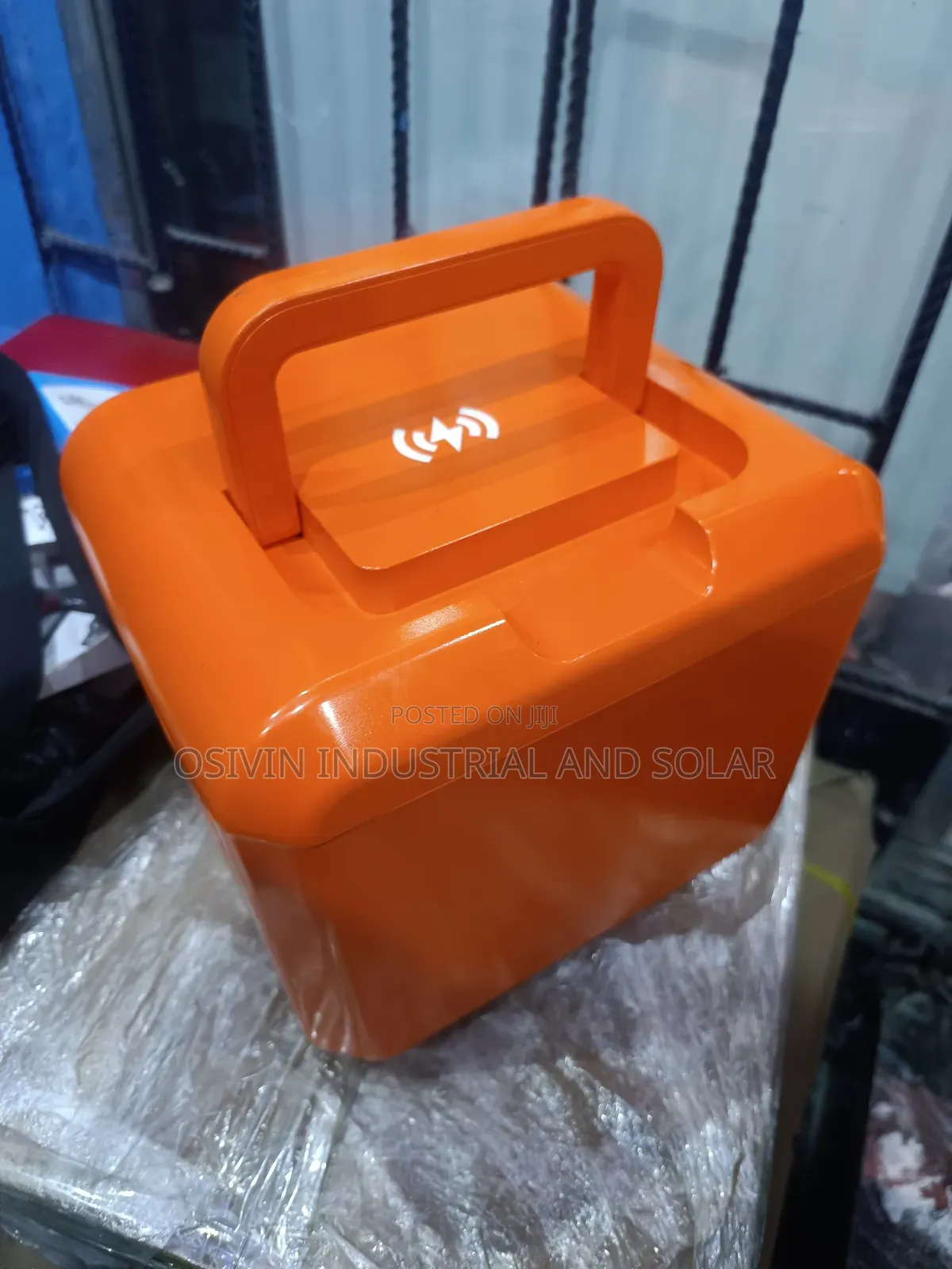 Original 1200w Solar Generator With 50w Solar Panel 3pics