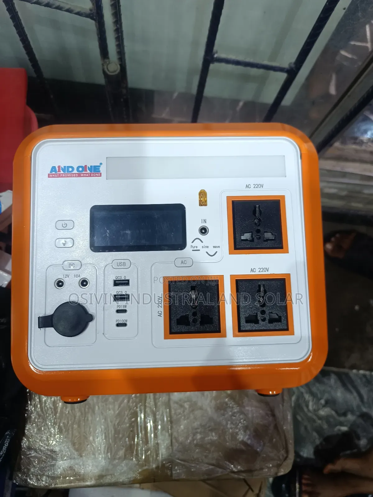 Original 1200w Solar Generator With 50w Solar Panel 3pics