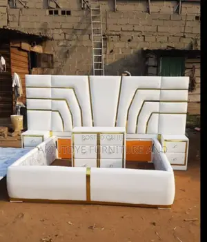 6/6 Bed , Two Sides Bed Cabinets and Dresser Table