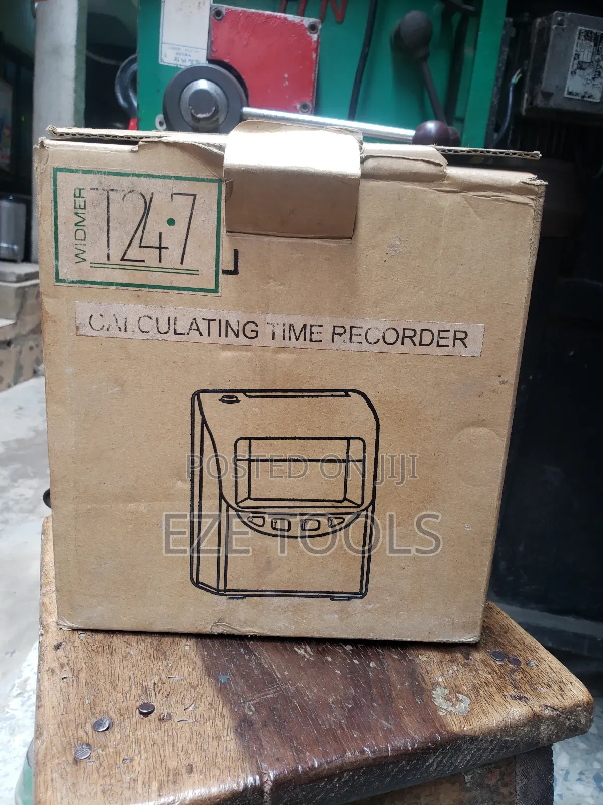 Clocking Machine