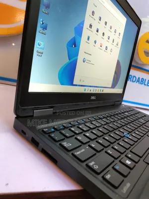 Laptop Dell Latitude 5580 8GB Intel Core I5 SSD 256GB