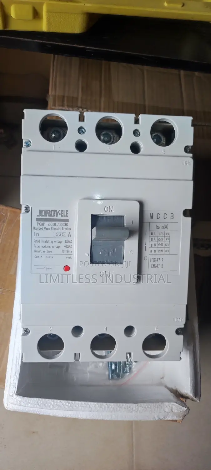Original 630A 3pole McCb Breaker