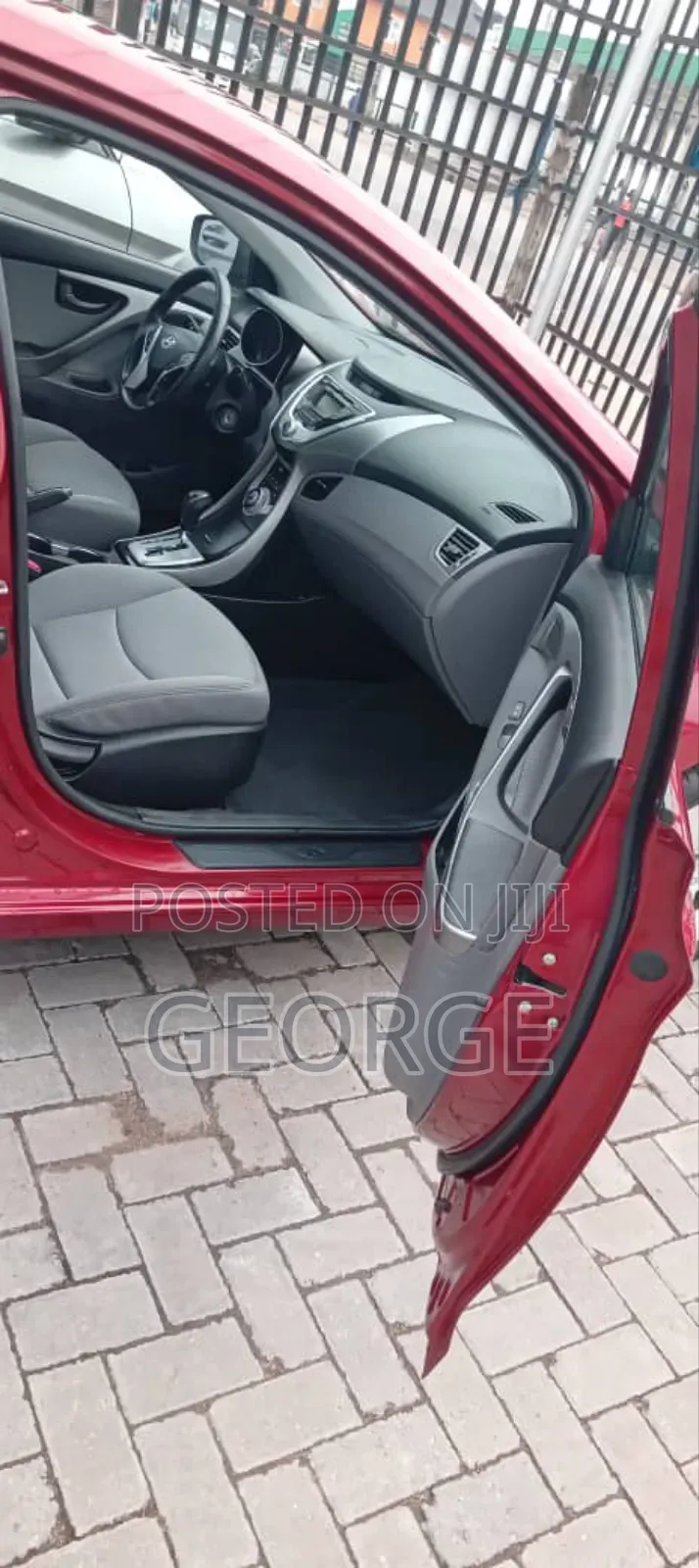 Hyundai Elantra GLS Automatic 2012 Red