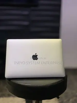 Laptop Apple MacBook Pro 2020 16GB Intel Core I5 SSD 512GB