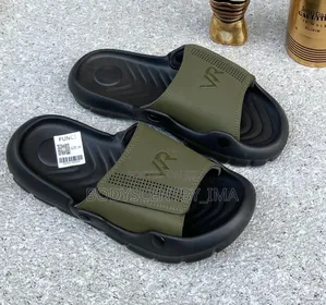 Slide in Luxury Croc