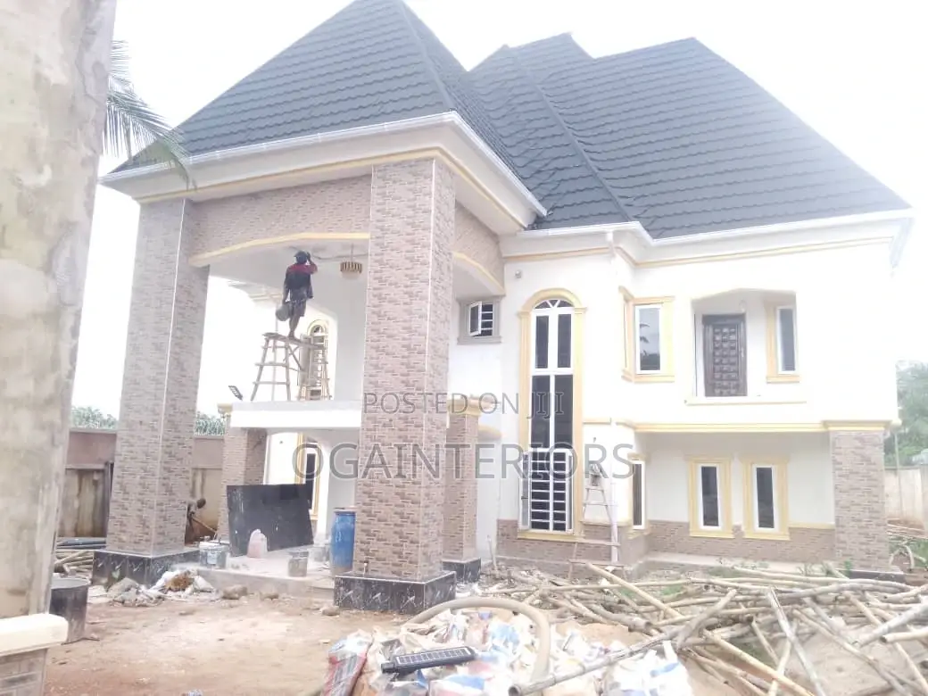 Stucco/Painter