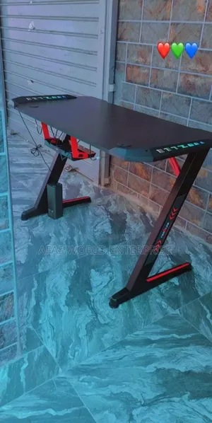 Classic Game Table