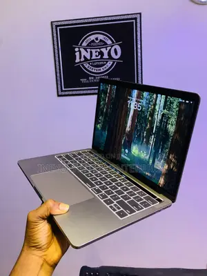 Laptop Apple MacBook Pro 2020 16GB Intel Core I5 SSD 512GB