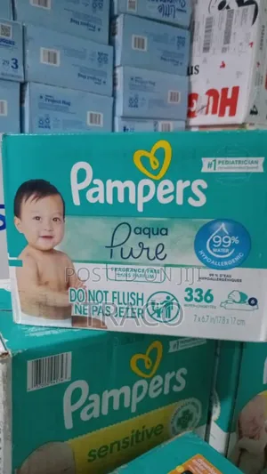 Pampers Aqua Pure Sensitive Baby Wipes