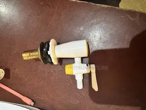 One Way Gas Tap