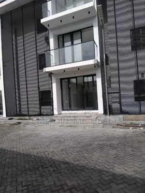 Photo - Furnished 2bdrm Apartment in Diplomatic Zone, Katampe Extension