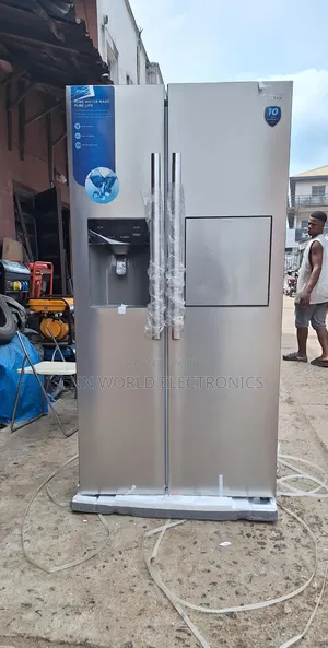 Midea Inverter 590l Side by Side Fridge Ice Water Dispenser