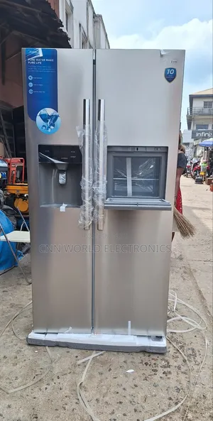 Midea Inverter 590l Side by Side Fridge Ice Water Dispenser
