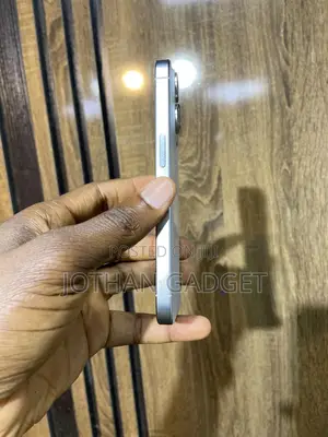 Apple iPhone 15 Pro 128 GB White