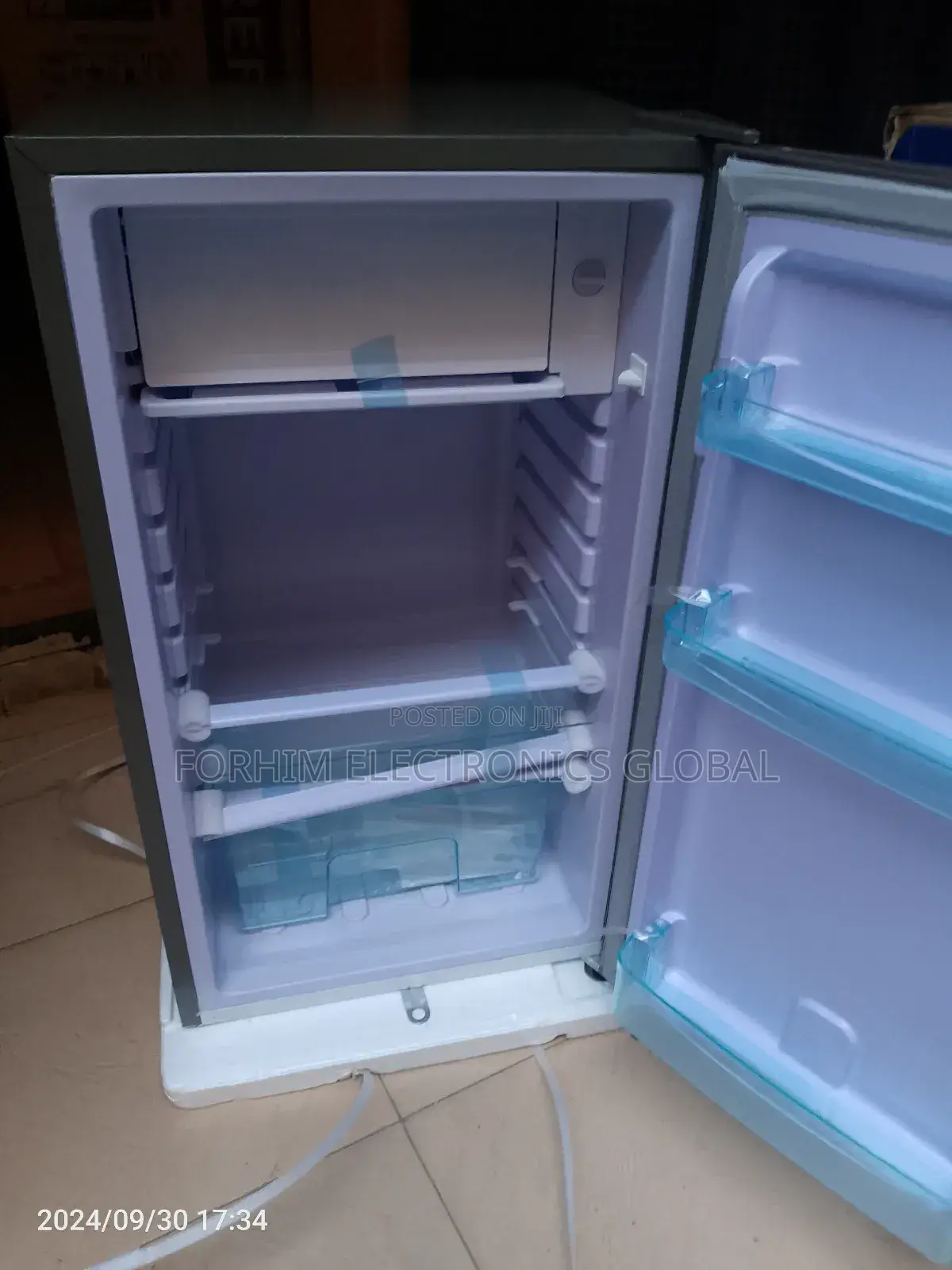 Snowsea  Refrigerator