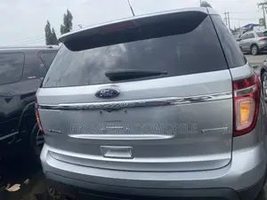 Ford Explorer 2013 Silver