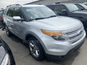 Ford Explorer 2013 Silver