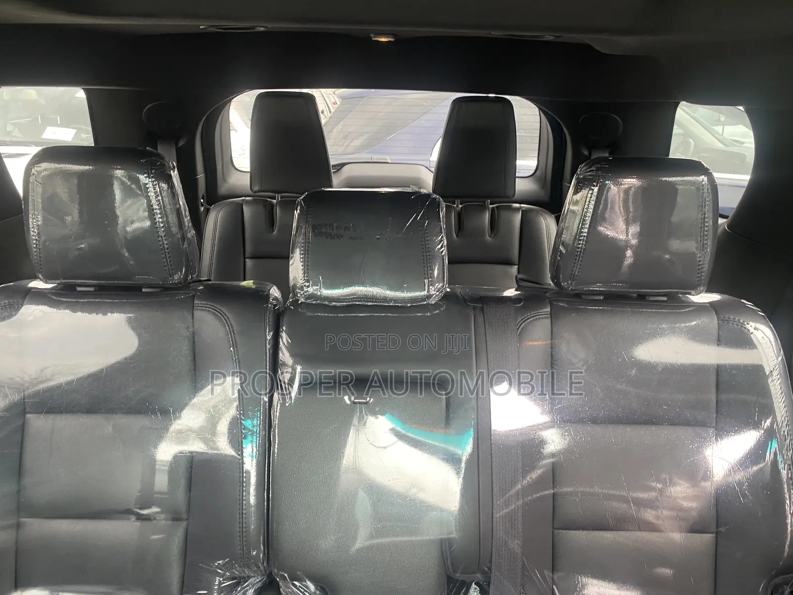 Ford Explorer 2013 Silver