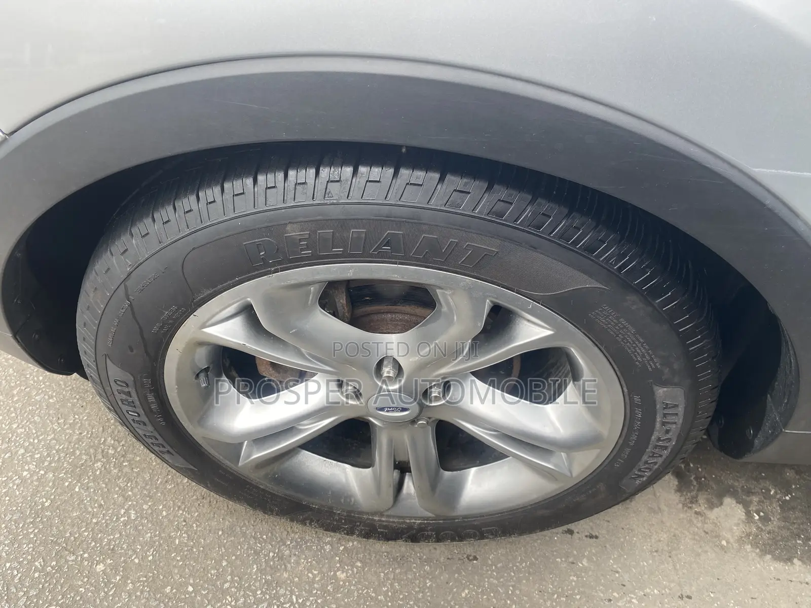 Ford Explorer 2013 Silver