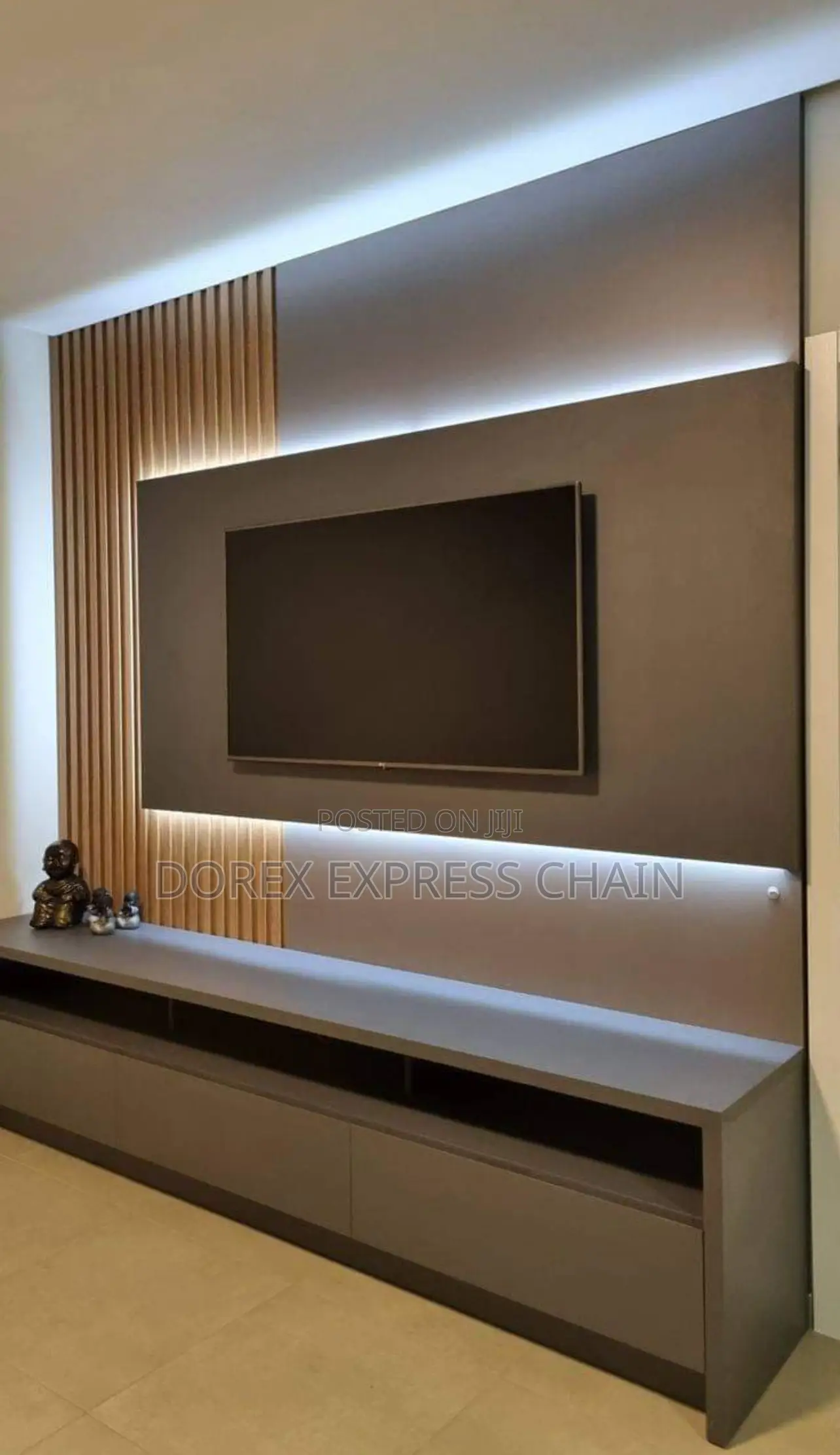 Timeless TV Console With Elegant Styles