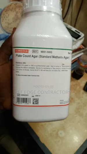 Plate Count Agar (Hi Media)