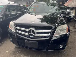 Mercedes-Benz GLK-Class 350 4MATIC 2012 Black