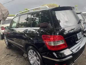 Mercedes-Benz GLK-Class 350 4MATIC 2012 Black
