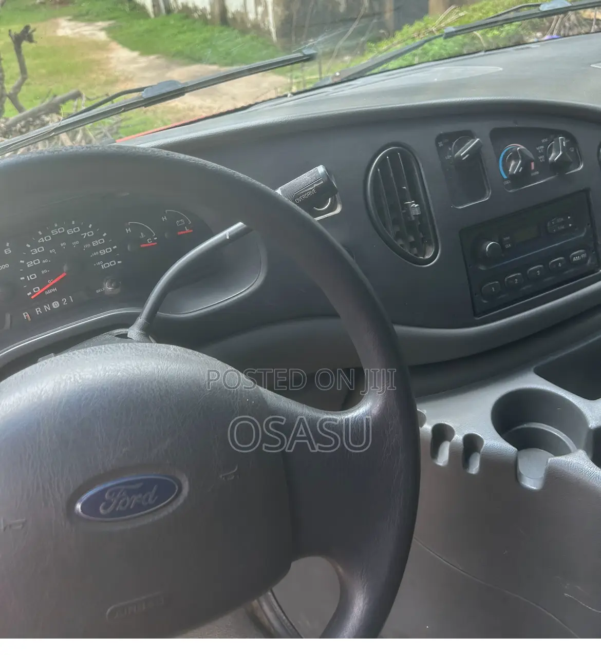 Ford E250 2007 Red
