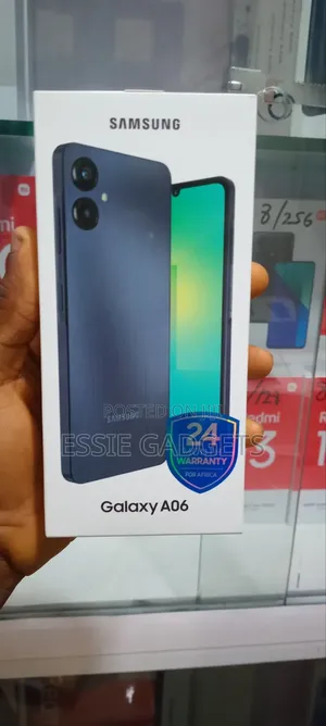 New Samsung Galaxy A06 64 GB Black