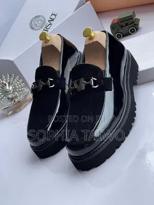 Luxury Versace Shoe