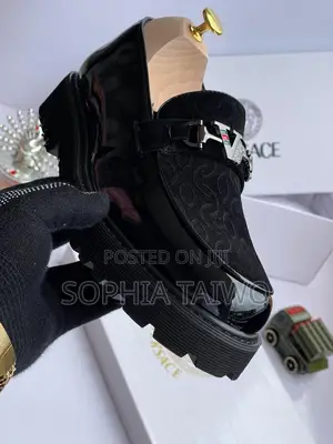 Luxury Versace Shoe