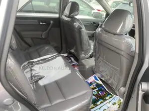 Honda CR-V 2010 Silver
