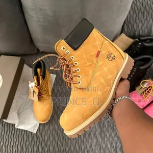 Supreme Timberland Boots