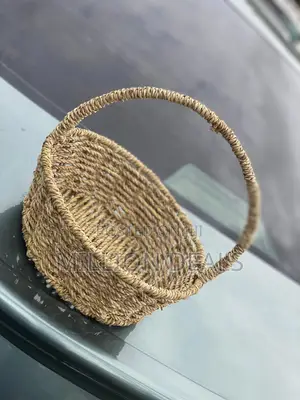 Mini Round Rattan Fruits Straw Basket