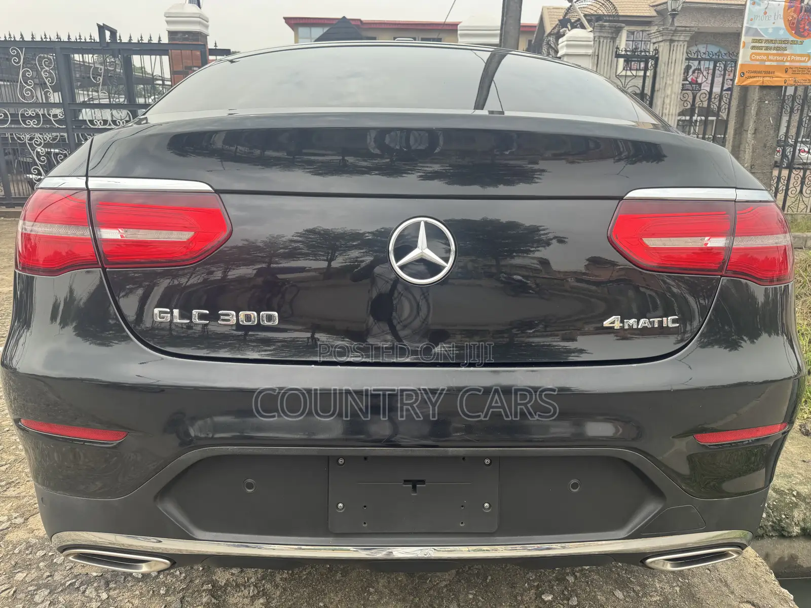 Mercedes-Benz C300 2017 Black